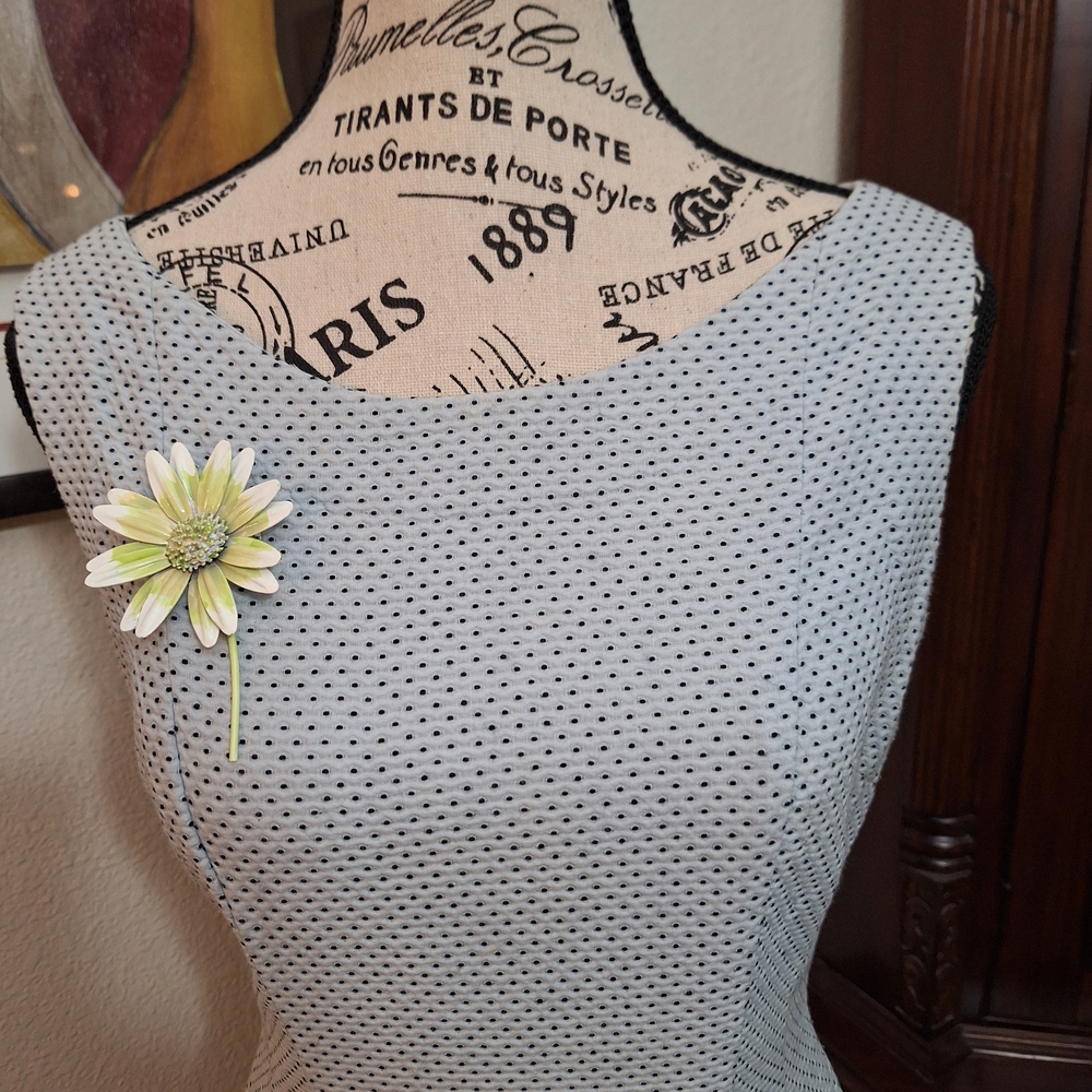 Vintage Light Blue Sleeveless Midi Dress with Ruffle Hem Sz M - Picture 7 of 11